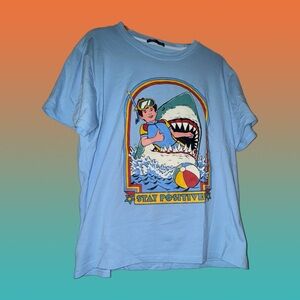 Men’s Medium Graphic Shark Tee